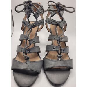 Report Women Sandals Scout Gilley Grey 3.5 Heel Sz 10